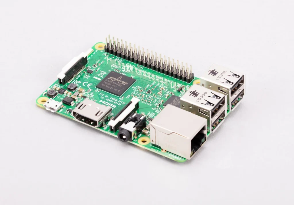 برد رسمی Raspberry Pi 3 Model B